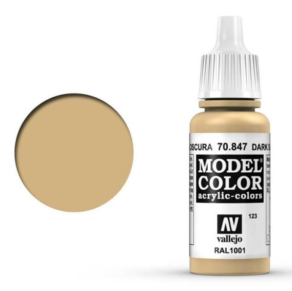 Model Color: Dark Sand